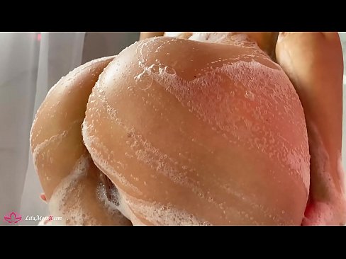 ❤️ Brunete masturbē makstiņu ar vibratoru līdz intensīvam orgasmam dušā ️❌ Sekss video pie mums lv.hentaizm.ru ﹏